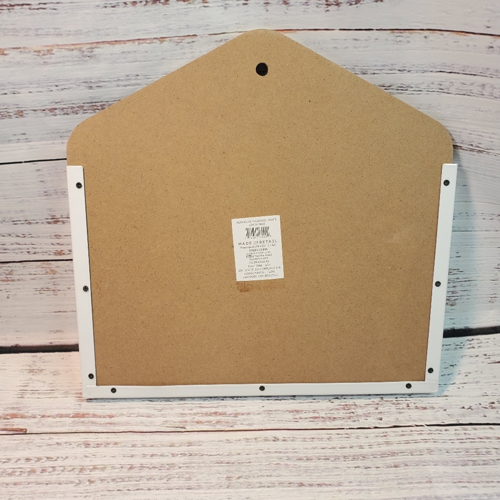 Bullseye Plaid Playhouse Mailbox-white - Picture 2 of 3